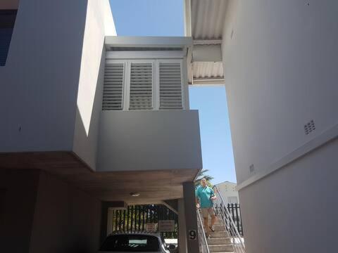 Modern, Centrally Located Dorp Street Apartment Stellenbosch Exteriér fotografie